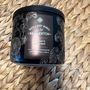 Bath & Body Works Black Candle with Silver Accents